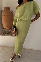 Thumbnail for caption_Model is 5ft7” and wears size S