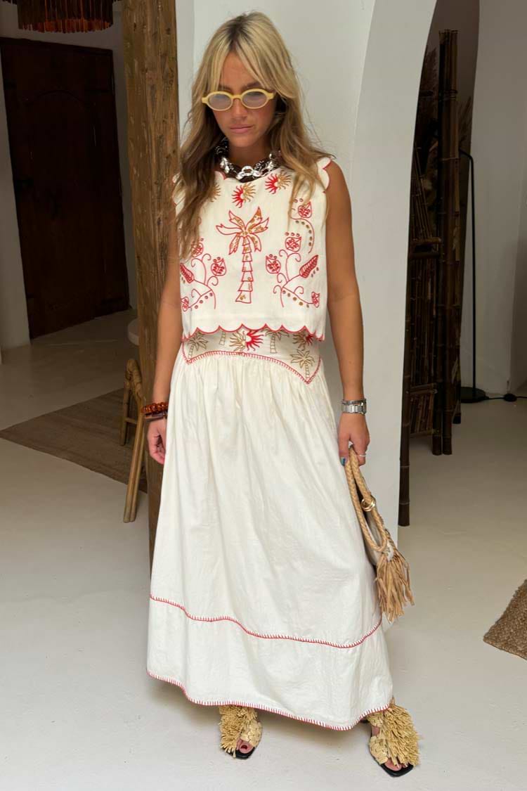 caption_Model is 5ft4” and wears UK size 8/ US 4