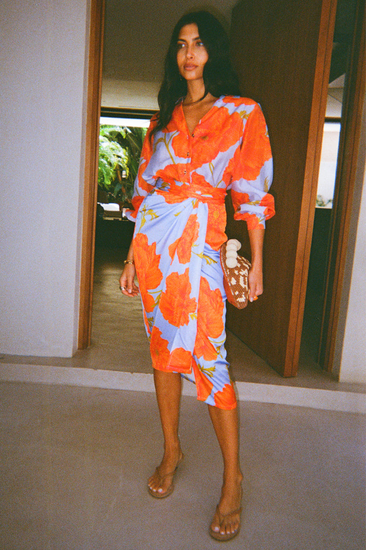 caption_Model is 5ft7” and wears UK size 8/ US 4