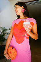 Thumbnail for caption_Model is 5ft7” and wears UK size 8/ US 4