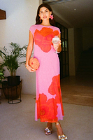 Thumbnail for caption_Model is 5ft7” and wears UK size 8/ US 4