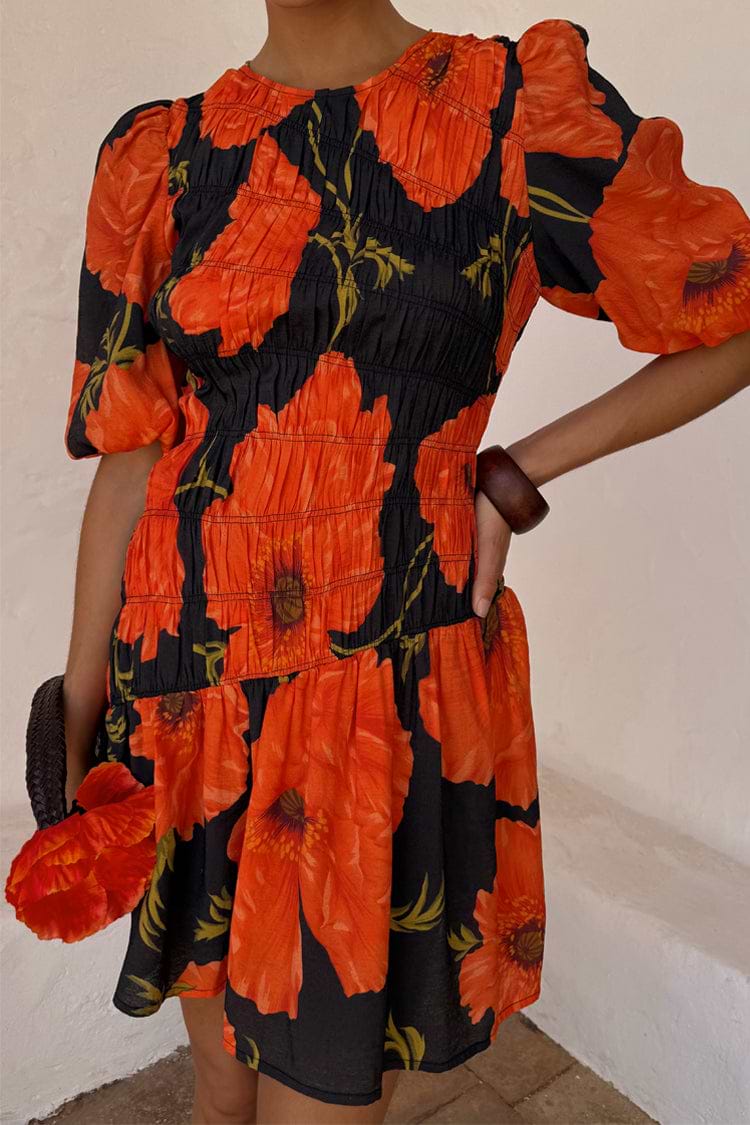 caption_Model is 5ft7” and wears UK size 8/ US 4