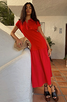 Thumbnail for caption_Model is 5ft9” and wears size S