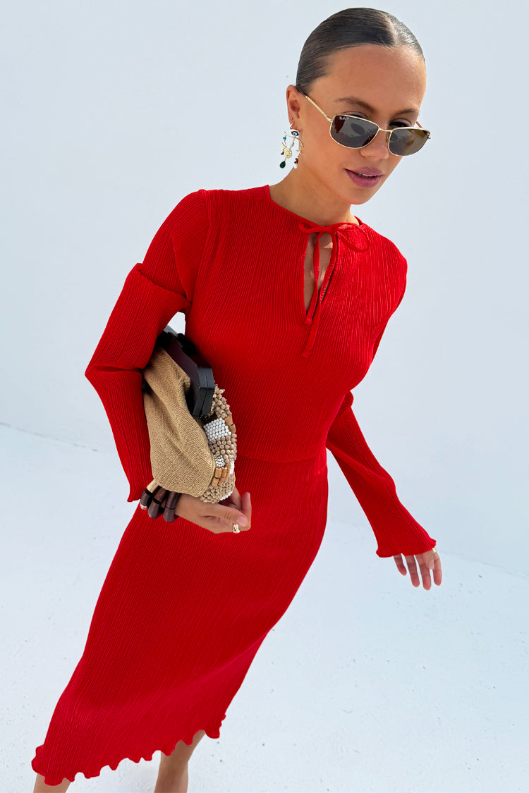 caption_Model wears Red Gaia Plisse Dress in UK size 8/ US 4