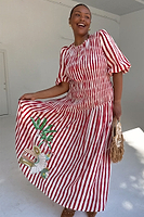 Thumbnail for caption_Model is 5ft6” and wears UK size 16/ US 12