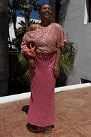 Thumbnail for caption_Model is 5ft7” and wears UK size 16/ US 12