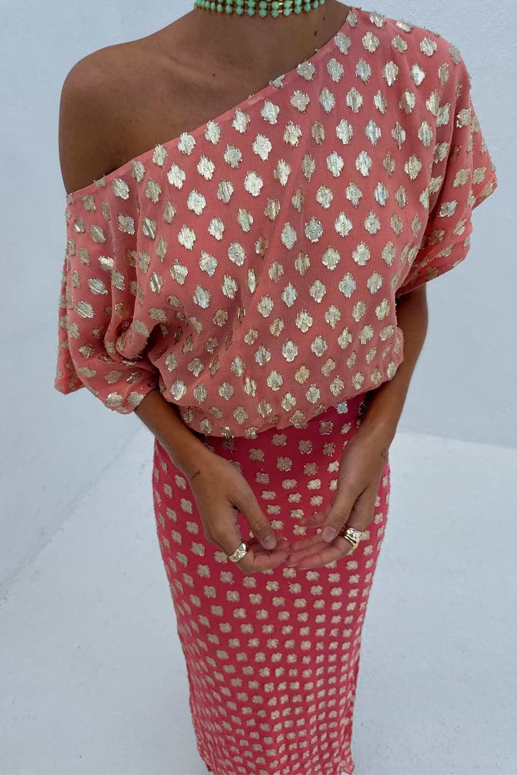 caption_Model is 5ft6” and wears UK size 8/ US 4