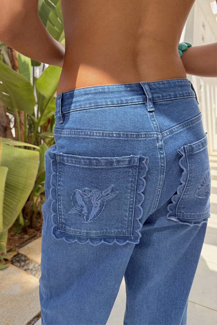 caption_Model is 5ft7” and wears UK size 10/ US 6