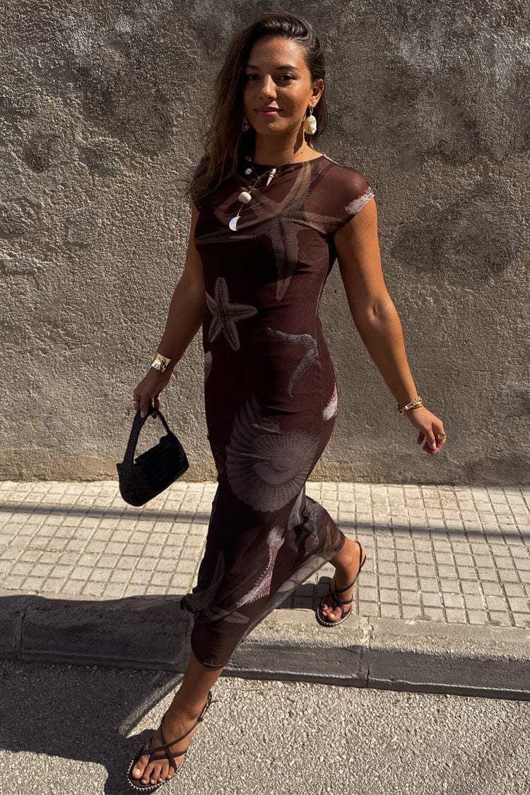 caption_Model is 5ft5” and wears UK size 8/ US 4
