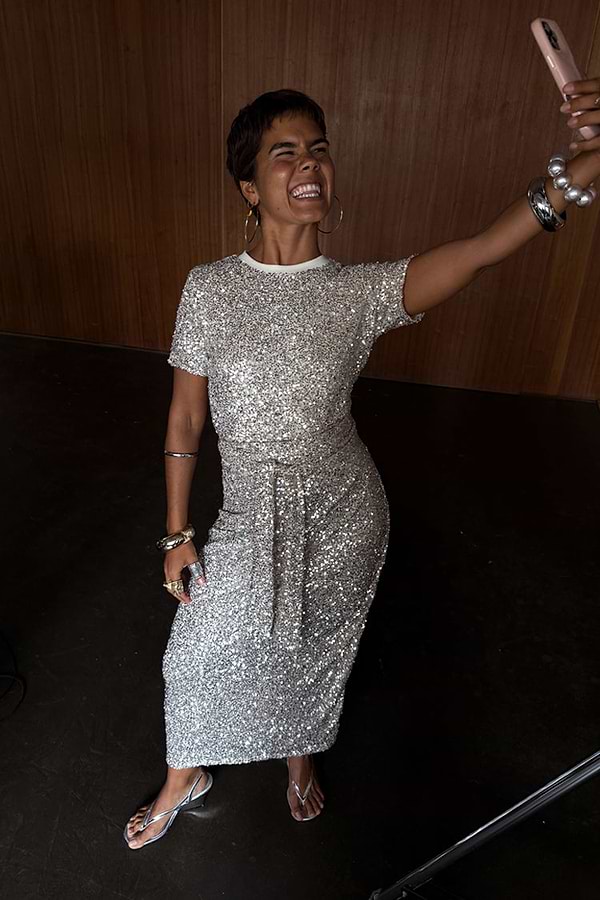 never fully dressed skirt sequin How to Style the Sequin Jaspre: A Guide to Multiwear Fashion