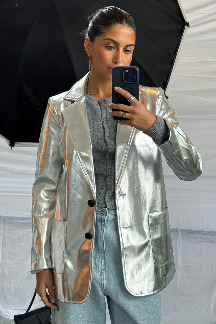 caption_Model wears Silver Vegan Leather Blazer  in UK size 10/ US 6