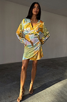 Thumbnail for caption_Model is 5ft7” and wears UK size 8/ US 4