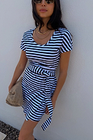 Thumbnail for caption_Model is 5ft7” and wears UK size 8/ US 4