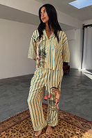 Thumbnail for caption_Model is 5ft7” and wears UK size 8/ US 4