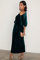 Thumbnail for caption_Model wears Emerald Velvet Tilly Dress  in UK size 8/ US 4