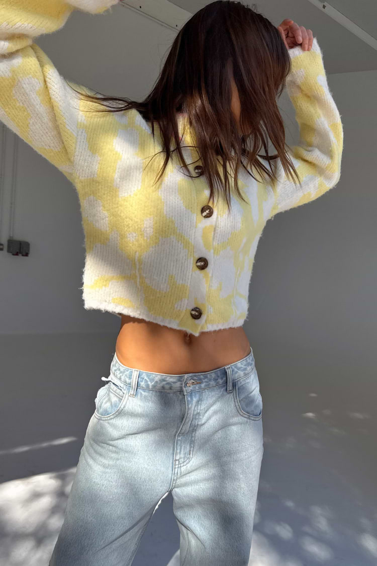 caption_Model is 5ft7” and wears size M