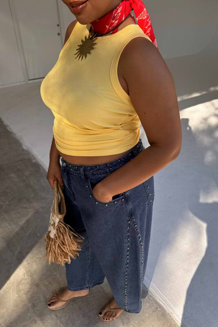 caption_Model is 5ft6” and wears UK size 16/ US 12