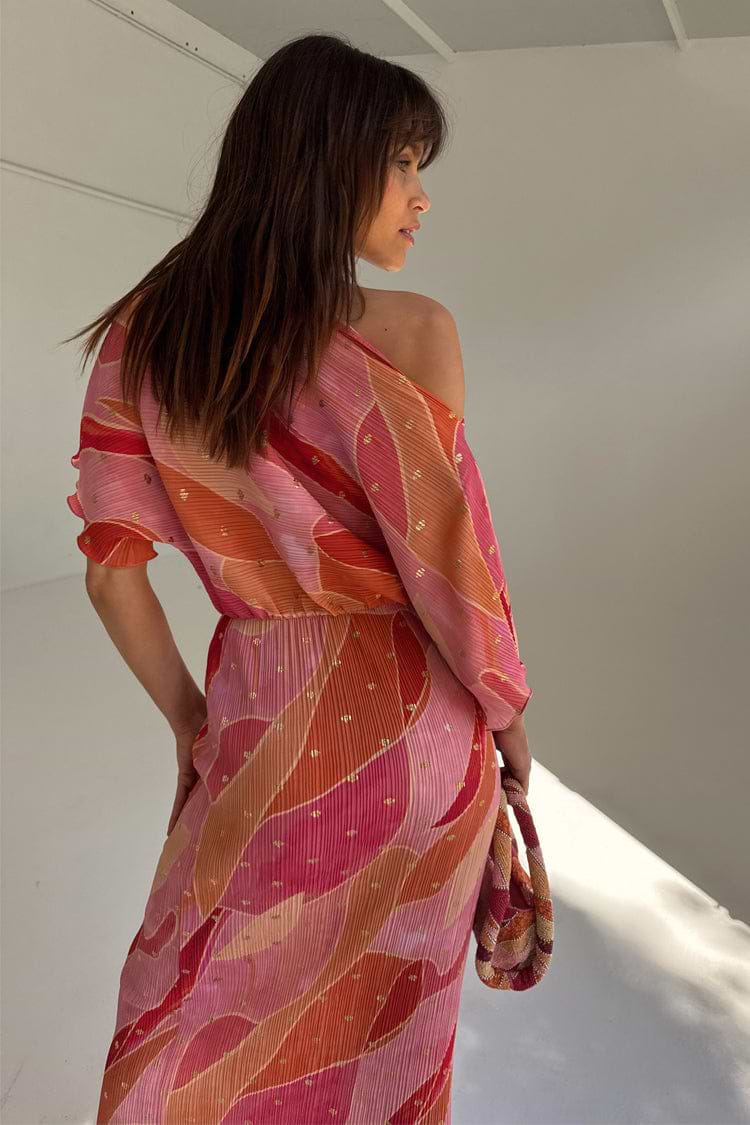 caption_Model is 5ft7” and wears size S