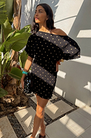 Thumbnail for caption_Model is 5ft7” and wears size S