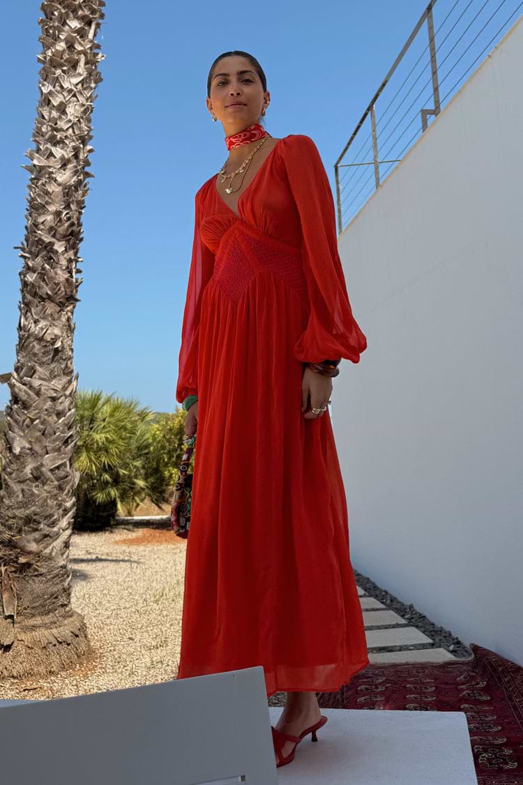 caption_Model is 5ft7” and wears UK size 8/ US 4