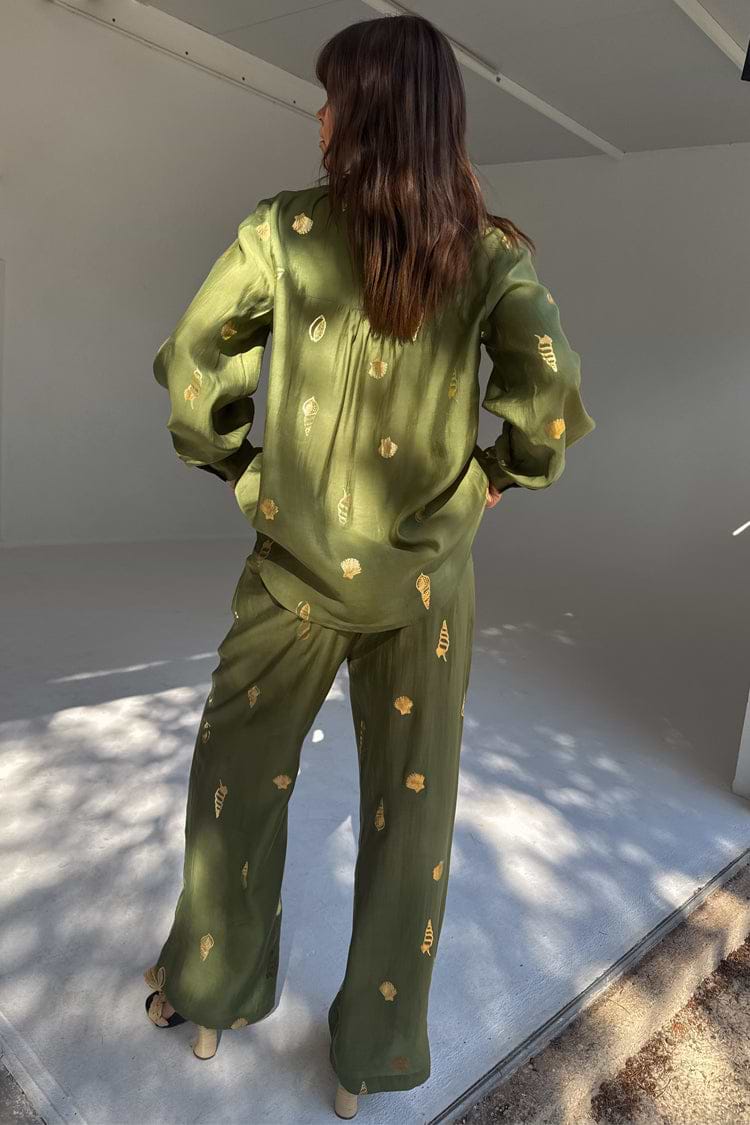 caption_Model is 5ft7” and wears UK size 10/ US 6