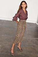 Thumbnail for caption_Model wears Leopard Lucia Denim Jaspre Skirt in UK size 10/ US 6
