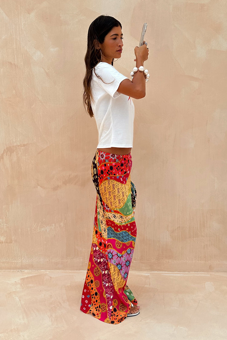 caption_Model is 5ft4” and is UK size 6, but wears UK size 10