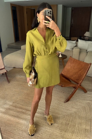 Thumbnail for caption_Model is 5ft7” and wears UK size 8/ US 4
