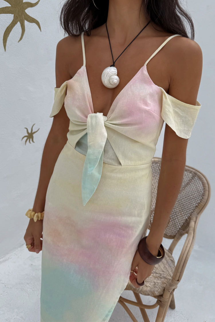 caption_Model is 5ft7” and wears UK size 8/ US 4