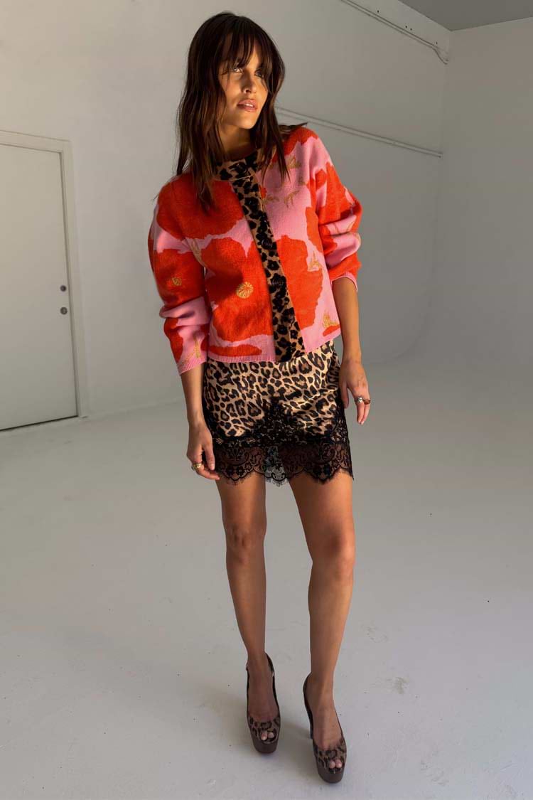 caption_Model is 5ft7” and wears size M