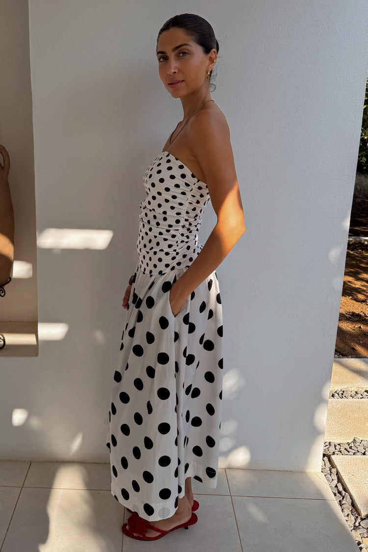 caption_Model is 5ft7” and wears UK size 8/ US 4
