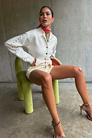 Thumbnail for caption_Model is 5ft7” and wears size M