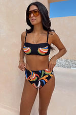 caption_Model is 5ft7” and wears UK size 10/ US 6