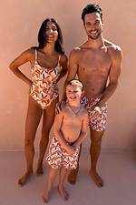 caption_Model is 5ft7” and wears UK size 10/ US 6 