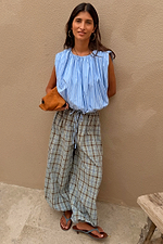 caption_Model is 5ft4” and wears UK size 6/ US 2