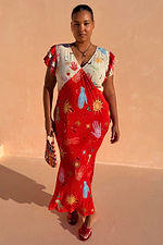caption_Model is 5ft7” and wears UK size 18/ US 14