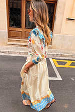 caption_Model is 5ft4” and is UK size 8, wearing UK size 10