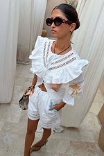 caption_Model is 5ft4” and wears UK size 6/ US 2