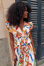 caption_Model is 5ft9” and is UK size 8, wearing UK size 10