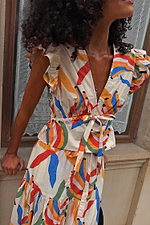 caption_Model is 5ft9” and is UK size 8, wearing UK size 10