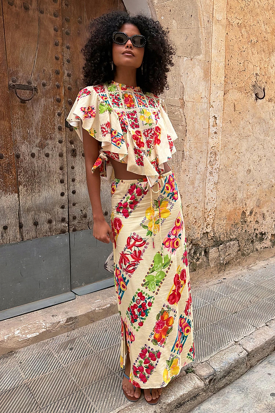 caption_Model is 5ft9” and is UK size 8, wearing UK size 10