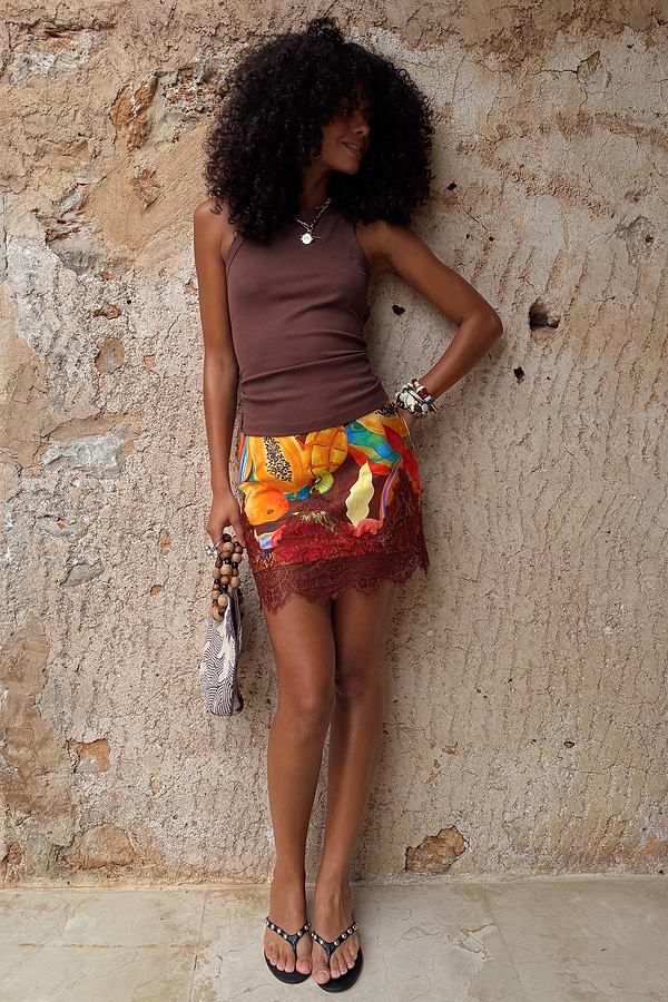 caption_Model is 5ft9” and is UK size 8, wearing UK size 10