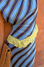caption_Model is 5ft4” and wears UK size 6/ US 2