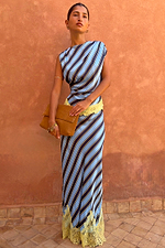 caption_Model is 5ft4” and wears UK size 6/ US 2