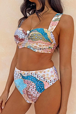 caption_Model is 5ft7” and wears UK size 10/ US 6 