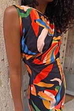 caption_Model is 5ft9” and wears size S