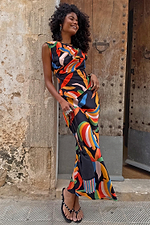 caption_Model is 5ft9” and wears size S