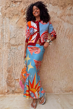 caption_Model is 5ft8” and wears UK size 10/ US 6 