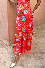 caption_Model is 5ft4” and wears UK size 6/ US 2