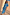 Thumbnail for Abito Tilly in plissé blu con pagliuzze dorate su una modella alta 170 cm in taglia M.